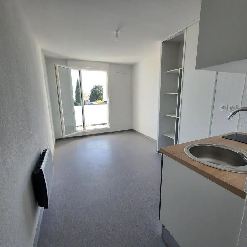 Appartement à louer, 18m², Nîmes