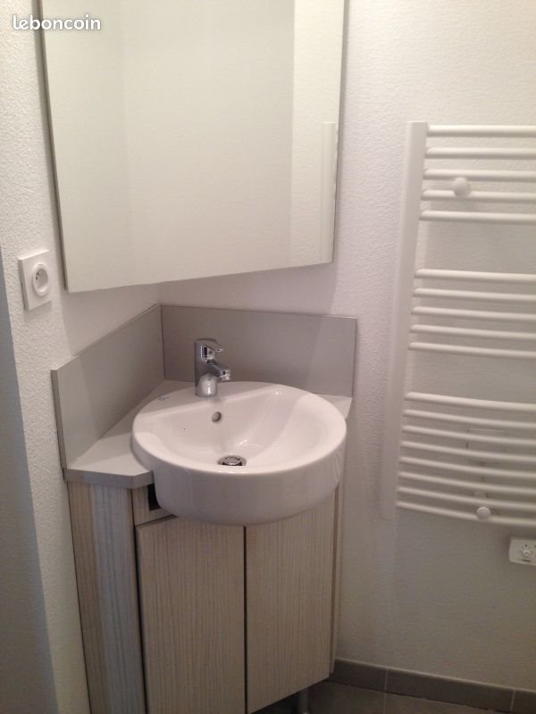 Appartement à louer, 18m², Marseille 9ème