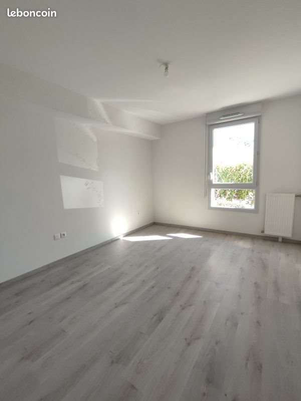 Appartement à louer, 57m², Gratentour