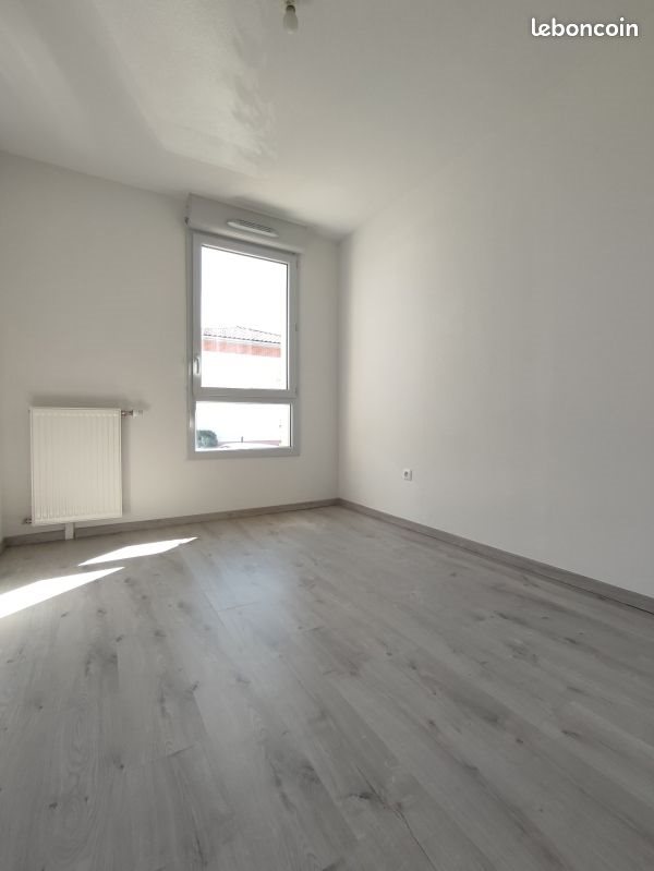 Appartement à louer, 57m², Gratentour