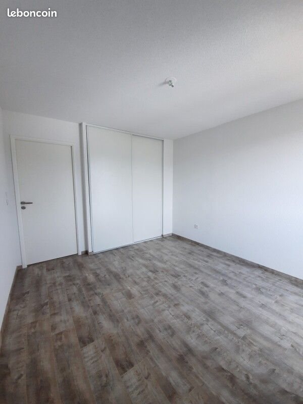 Appartement à louer, 40m², Roques