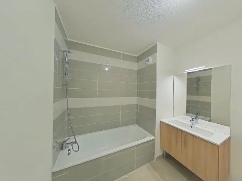 Appartement à louer, 62m², Bruguières