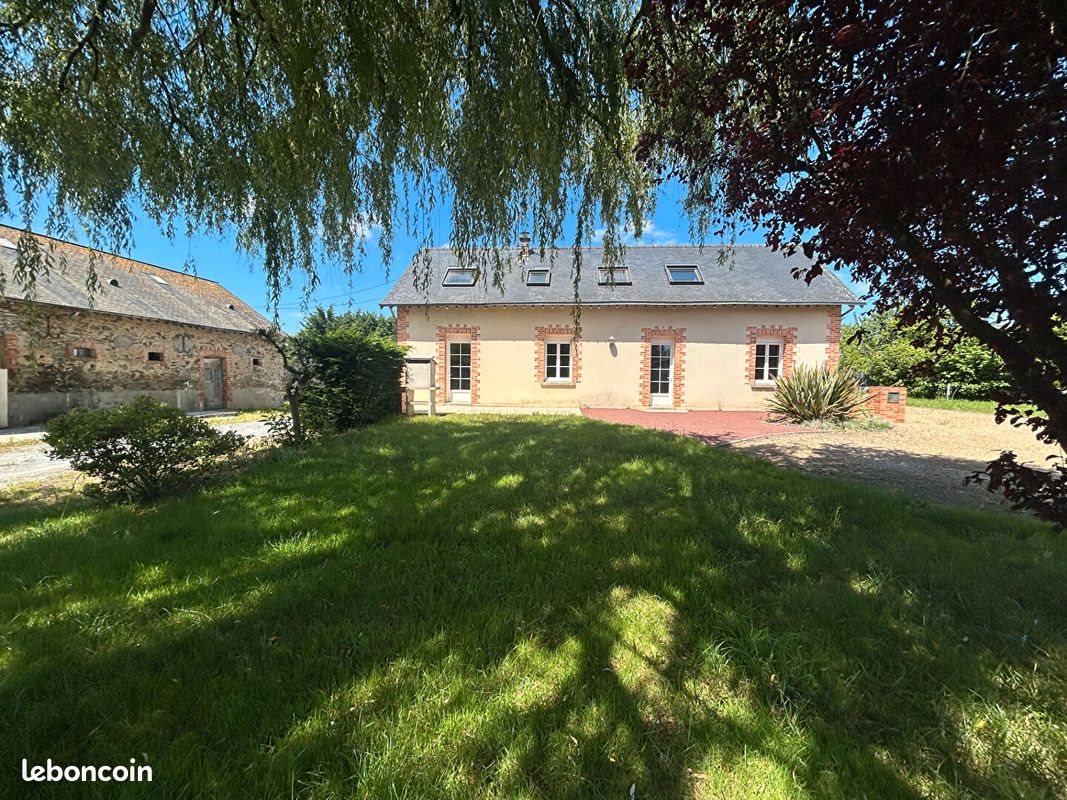 Maison à vendre, 114m², Chemazé
