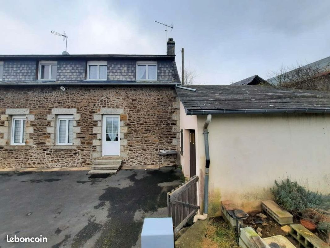 Maison à louer, 59m², Montenay