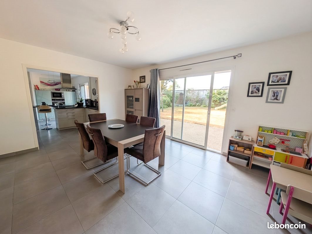 Maison à vendre, 141m², Segré