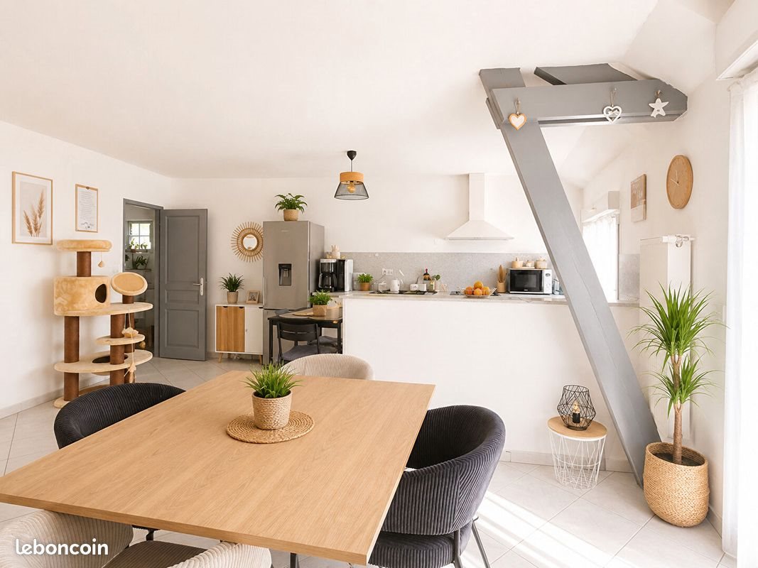 Maison à vendre, 76m², Laval