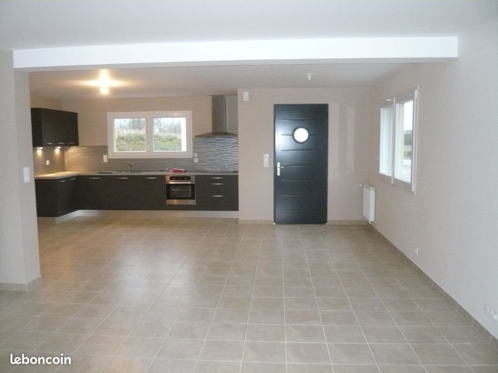 Maison à louer, 134m², Laval