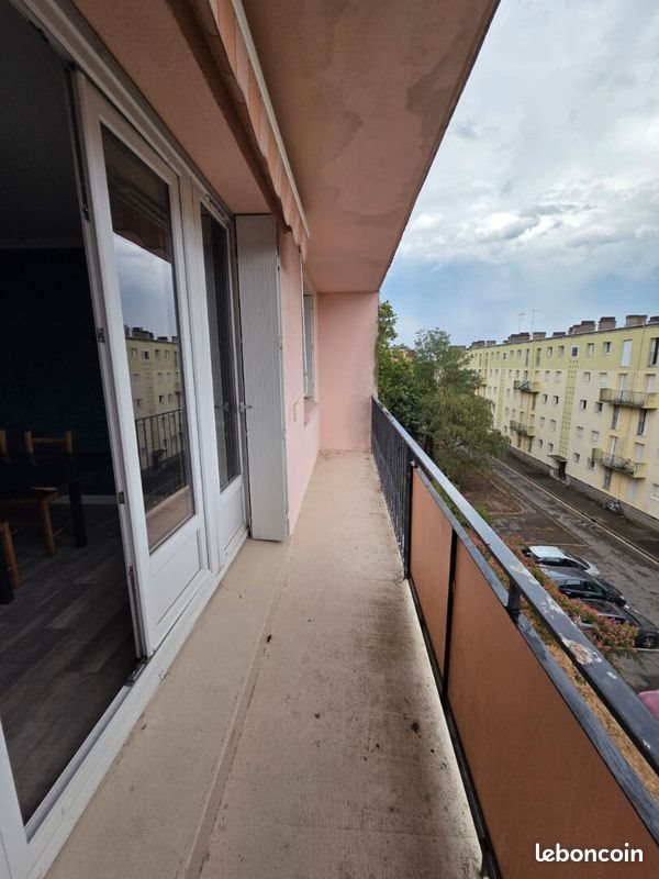 Appartement à louer, 64m², Laval
