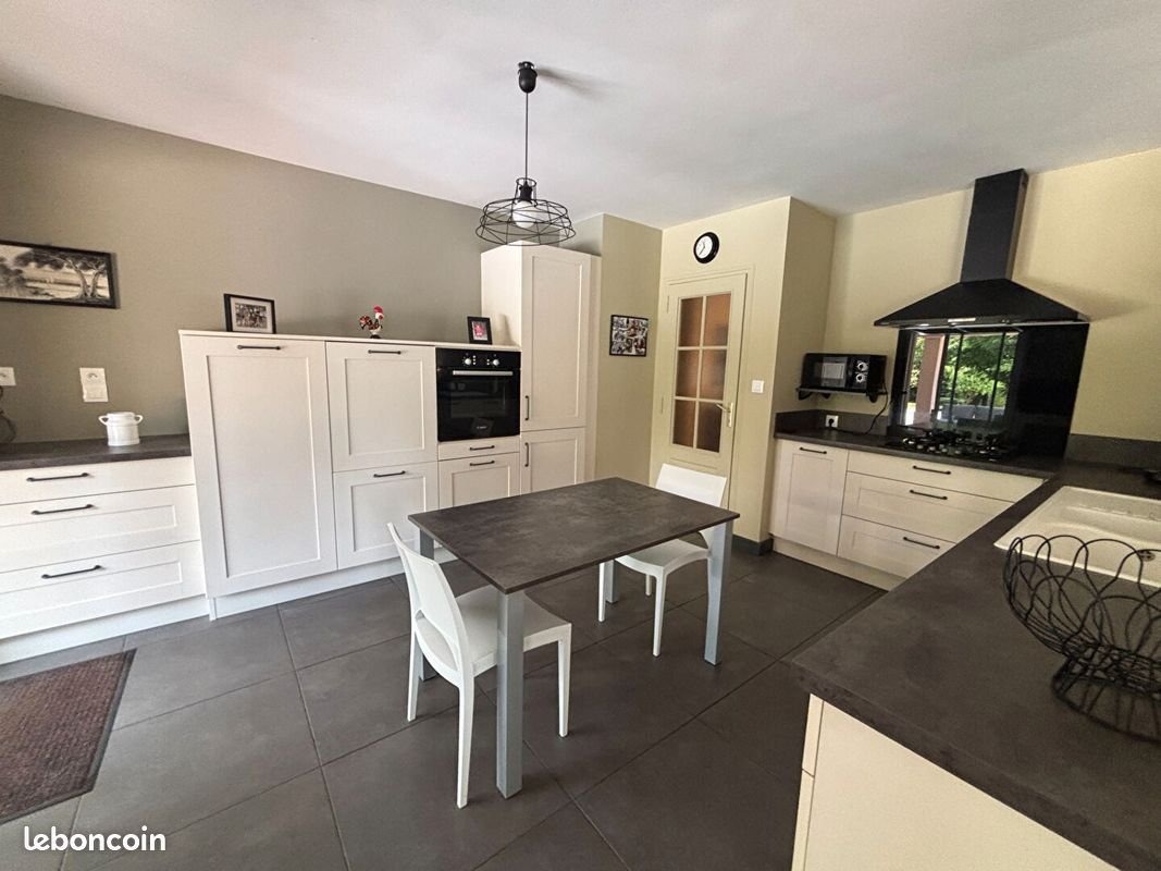 Maison à vendre, 280m², Segré