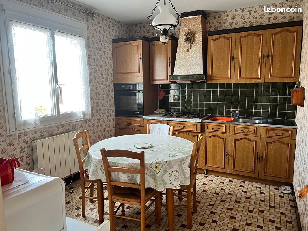 Maison à vendre, 91m², Saint-Denis-de-Gastines