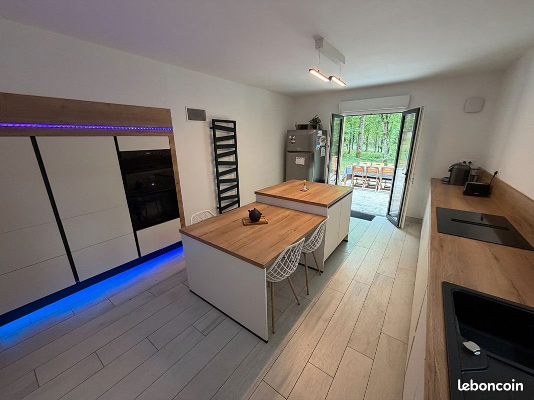 Maison à vendre, 180m², Saint-Augustin-des-Bois