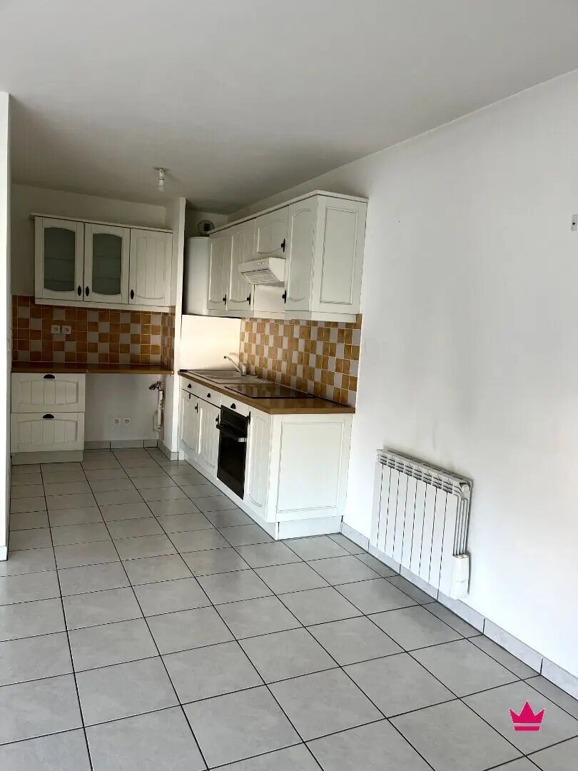 Appartement à louer, 55m², Chassieu
