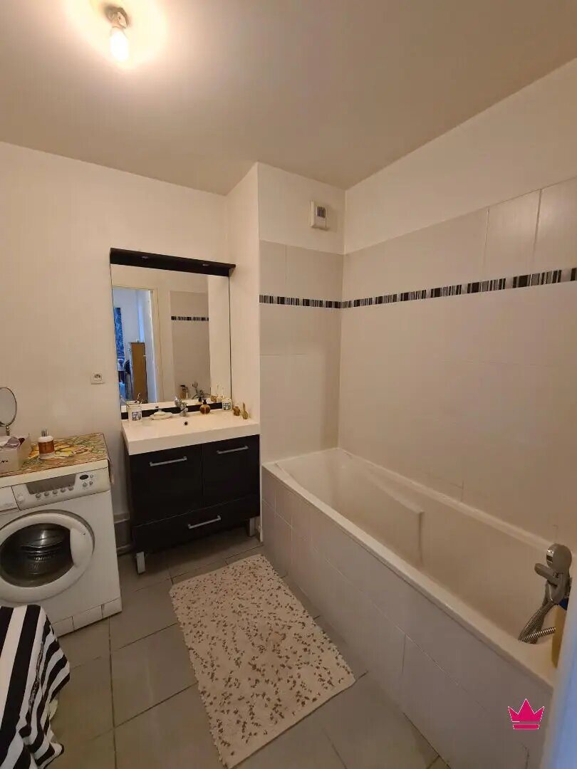 Appartement à louer, 59m², Bron