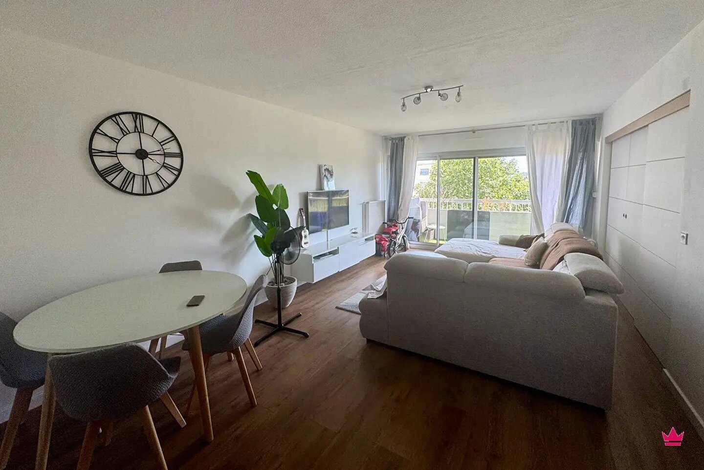 Appartement à louer, 89m², Meyzieu