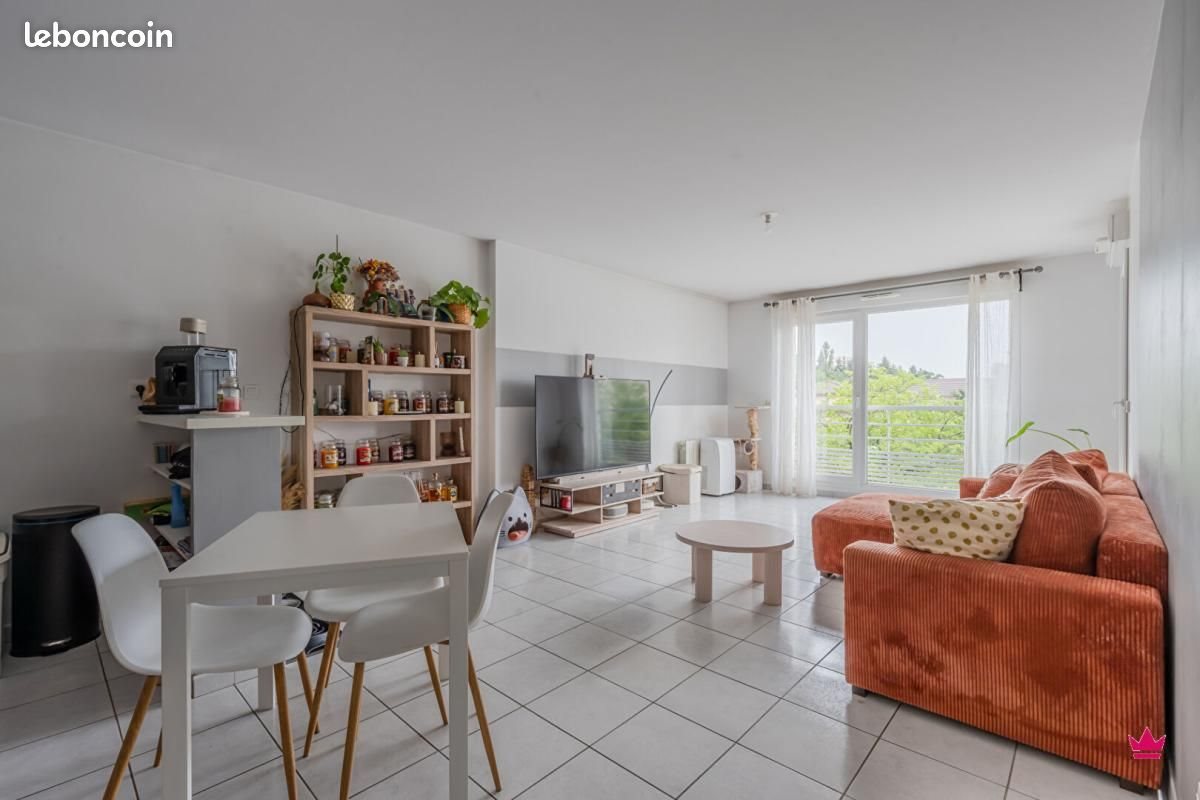 Appartement à vendre, 67m², Saint-Priest