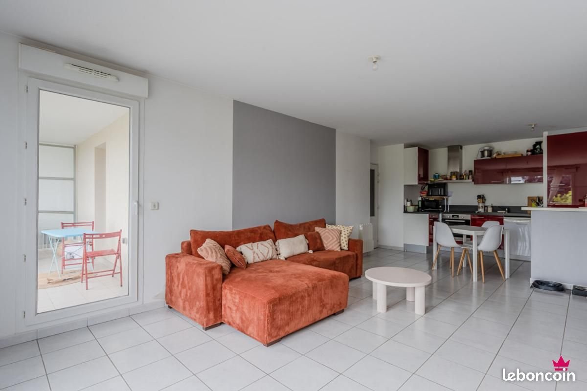 Appartement à vendre, 67m², Saint-Priest