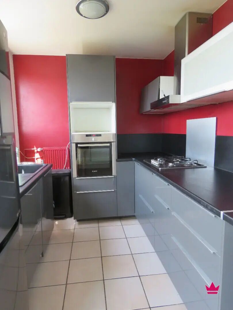 Appartement à vendre, 80m², Saint-Priest