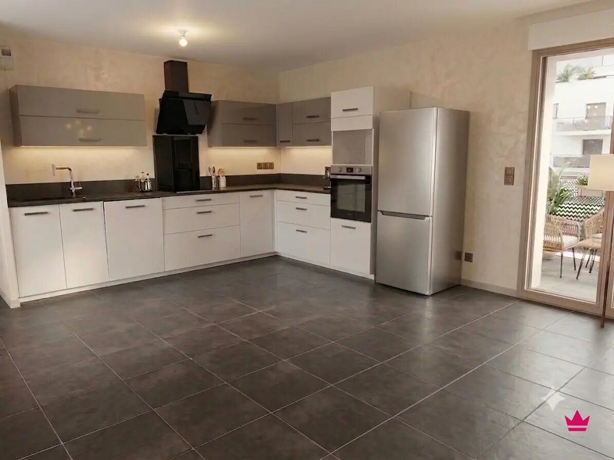 Appartement à vendre, 81m², Saint-Priest