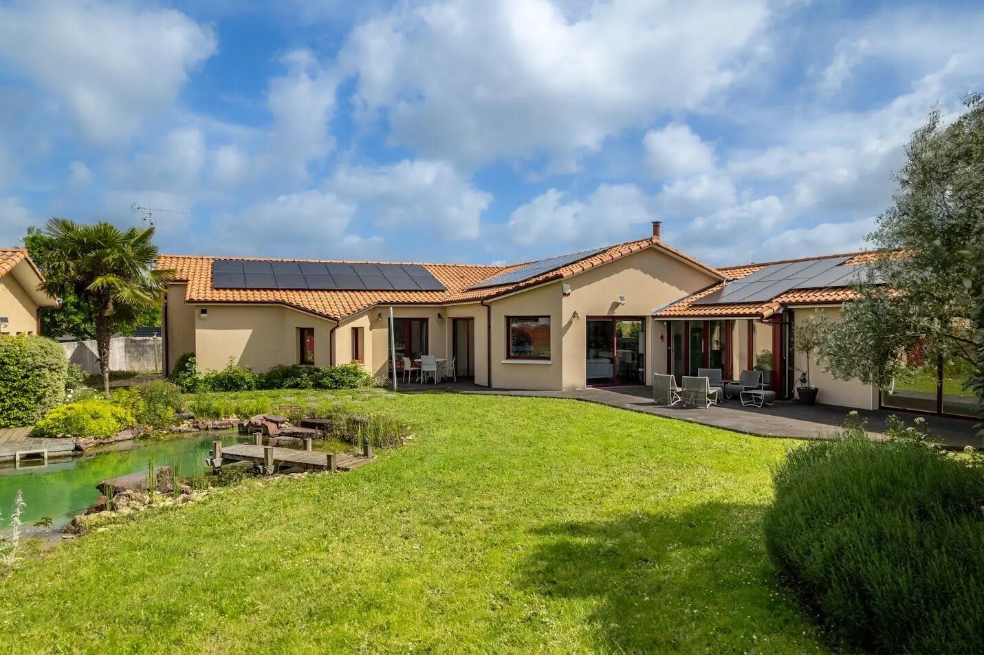 Maison à vendre, 241m², Sainte-Pazanne