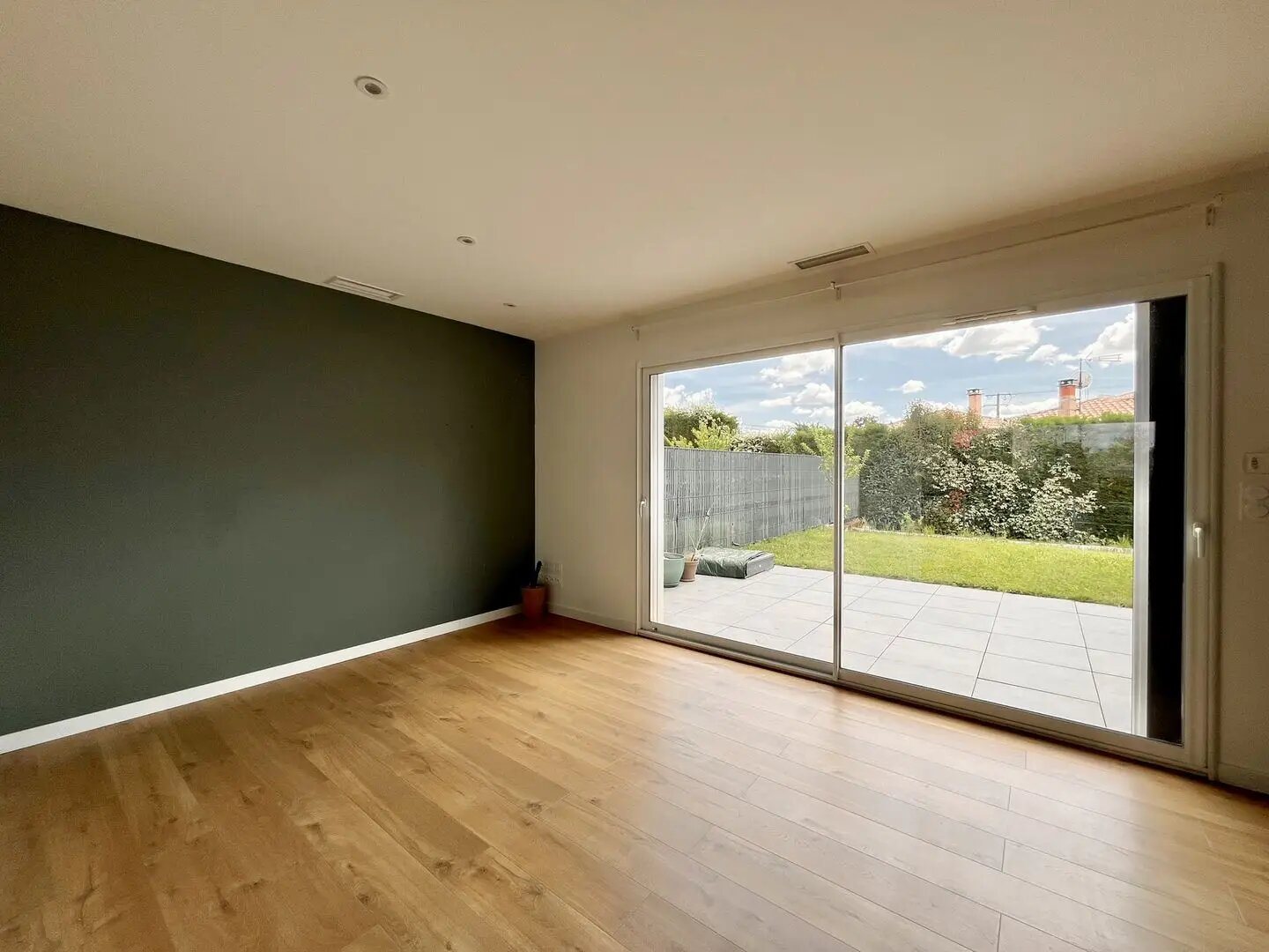 Maison à louer, 85m², Saint-Sulpice-la-Pointe