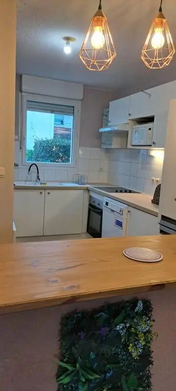 Appartement à louer, 65m², Les Billaux