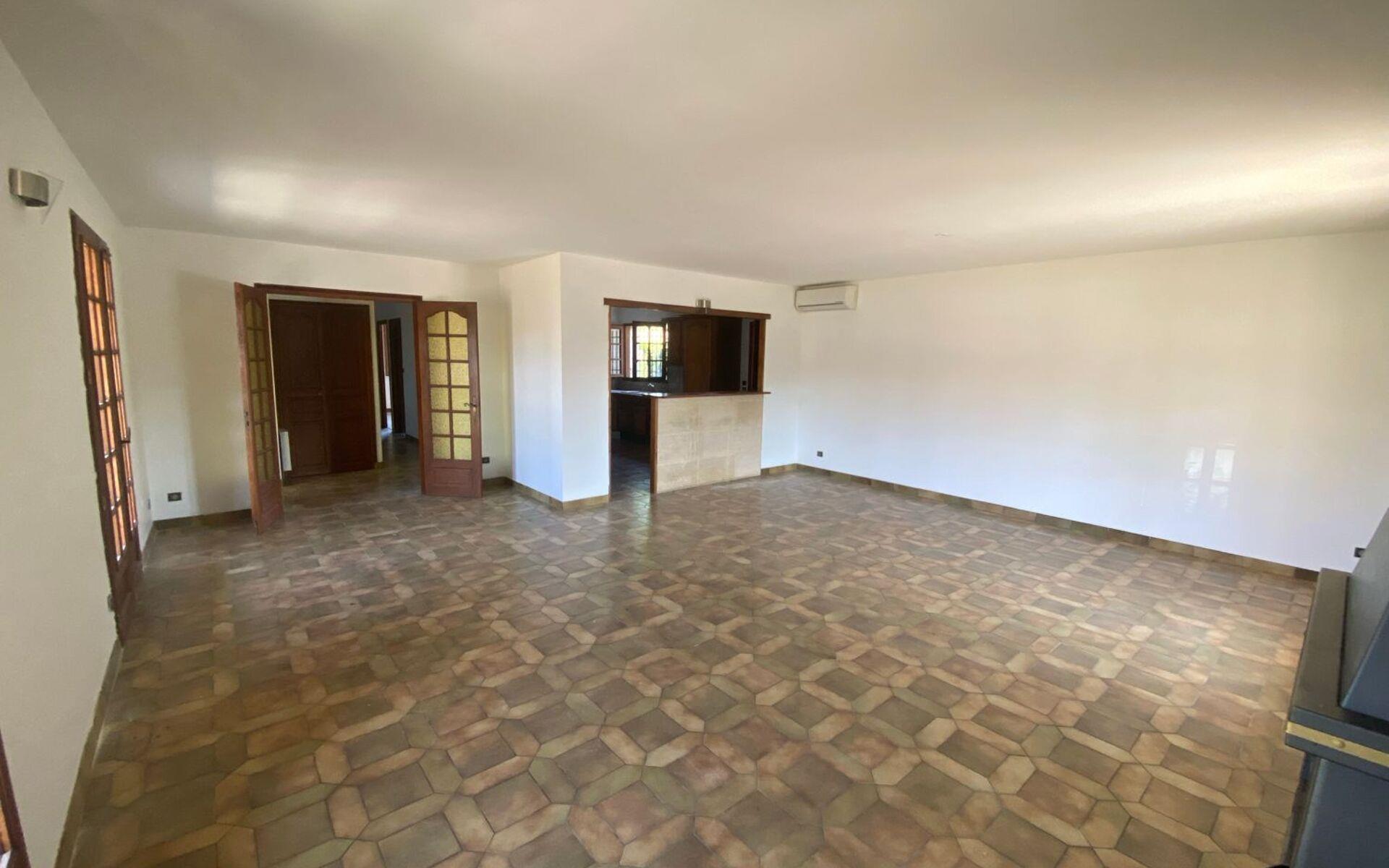 Maison à vendre, 121m², Izon