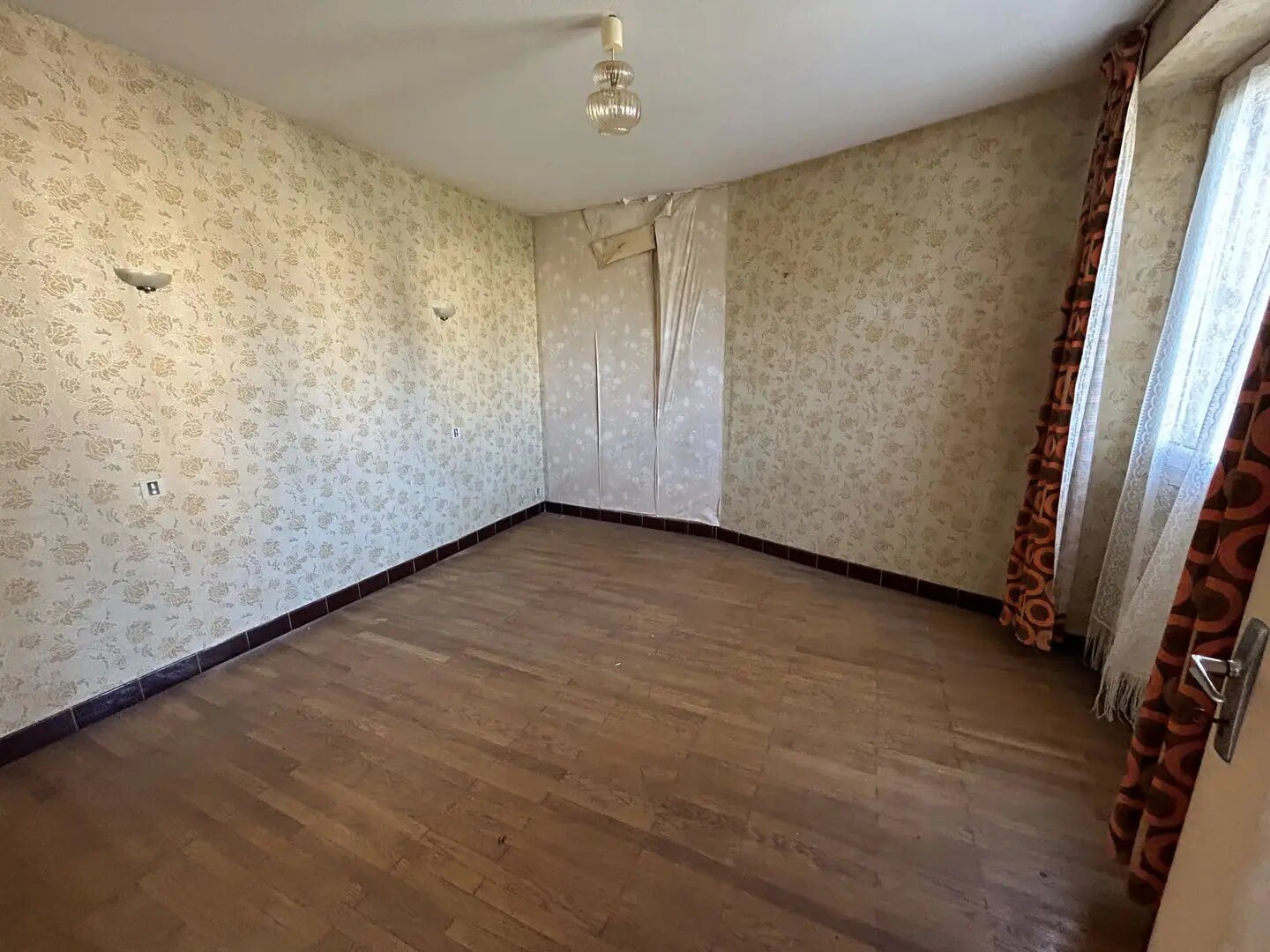 Maison à vendre, 205m², Sornac