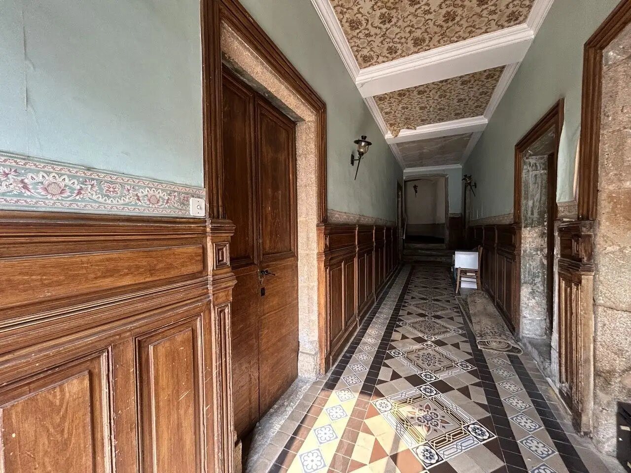 Appartement à vendre, 561m², Tulle