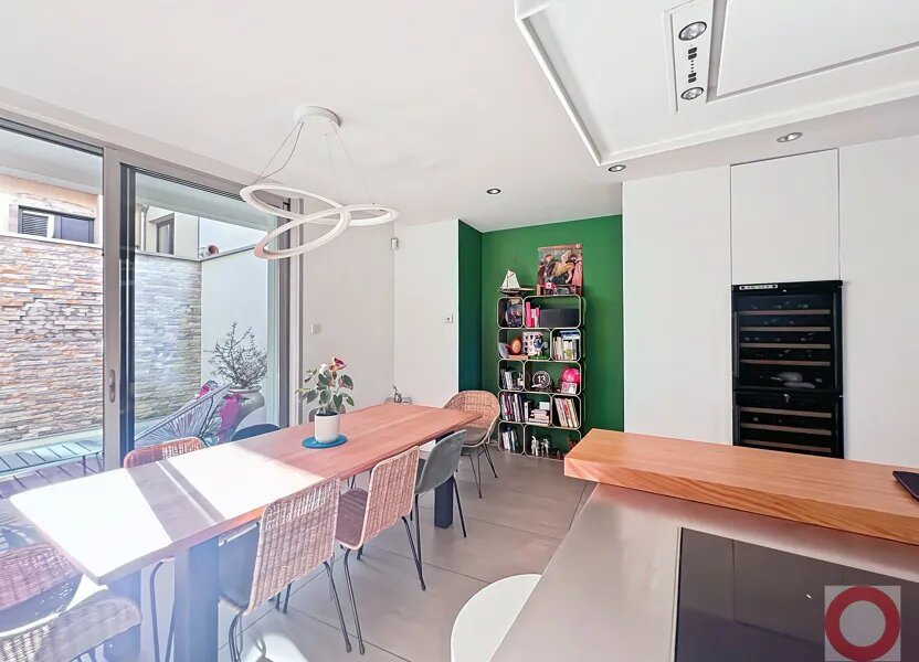 Appartement à vendre, 200m², Bourg-en-Bresse
