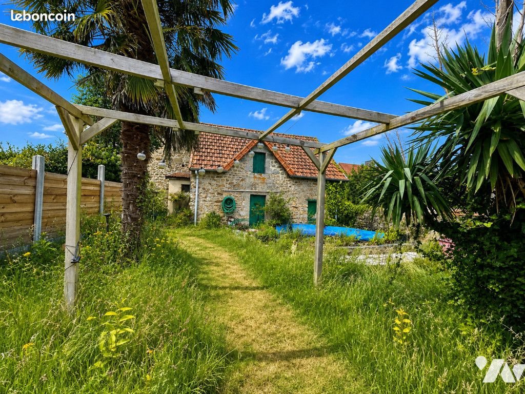 Maison à vendre, 111m², Jullouville