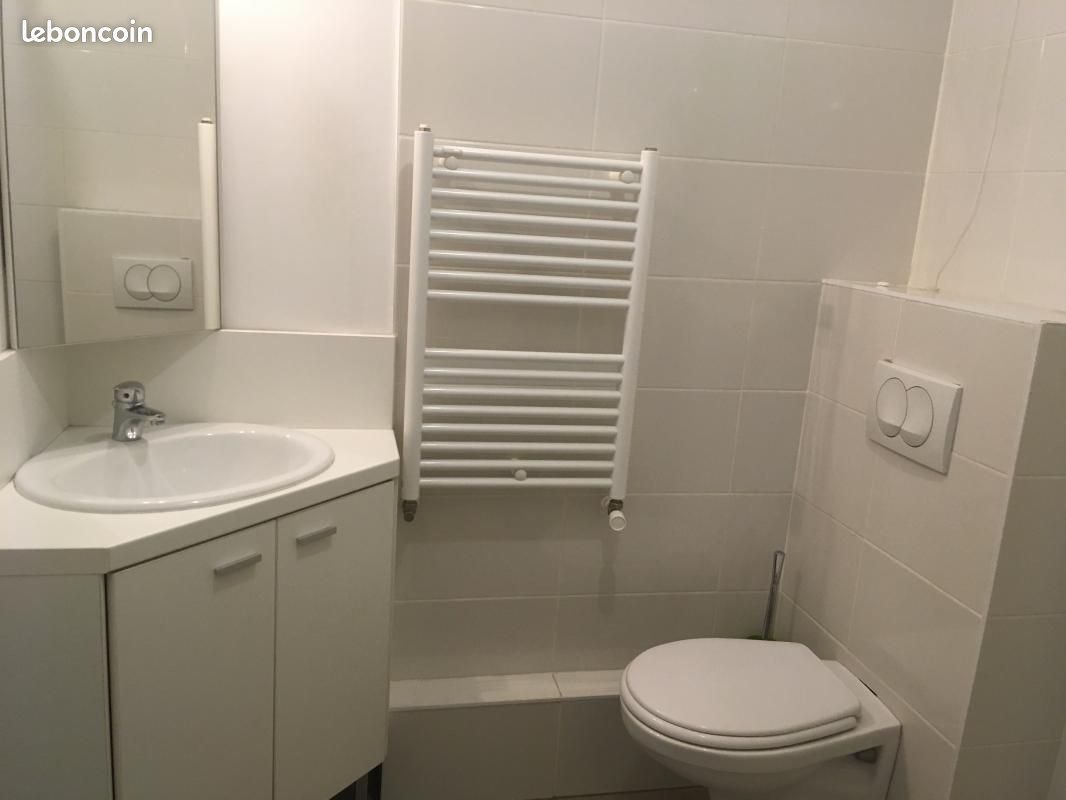 Appartement à louer, 21m², Vénissieux