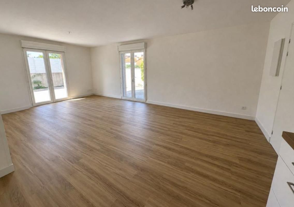 Appartement à vendre, 66m², Vénissieux