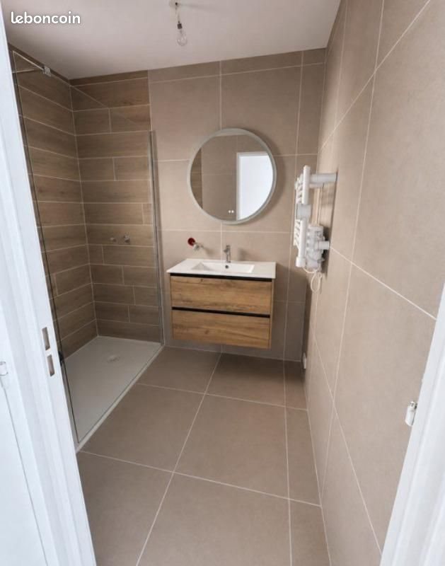 Appartement à vendre, 66m², Vénissieux