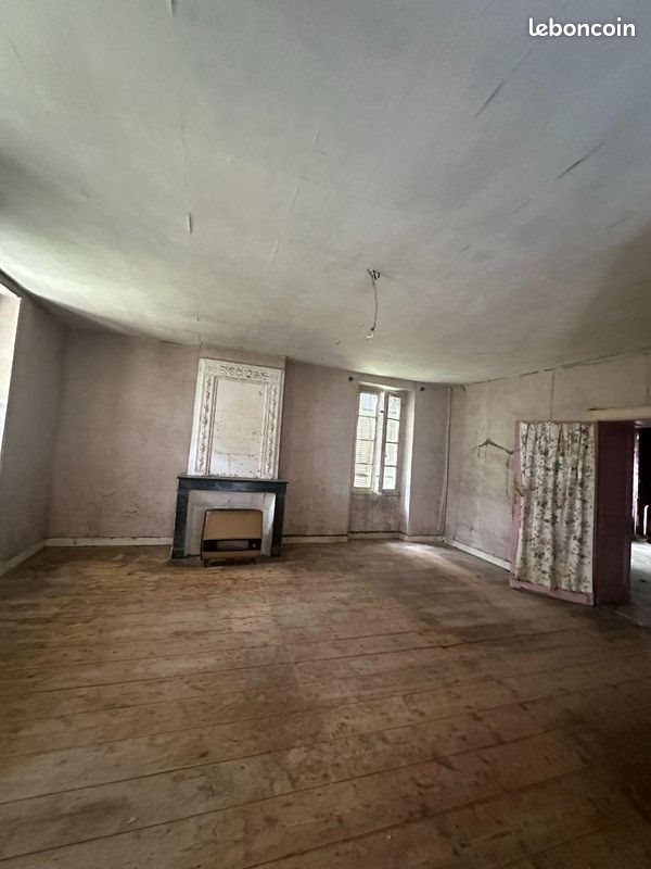 Maison à vendre, 300m², Bellebat