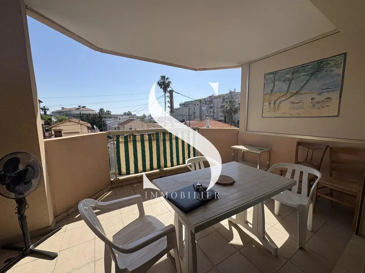 Appartement à louer, 28m², Vallauris