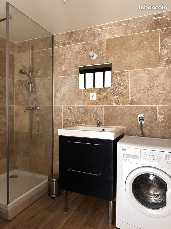 Appartement à louer, 27m², Saint-Étienne