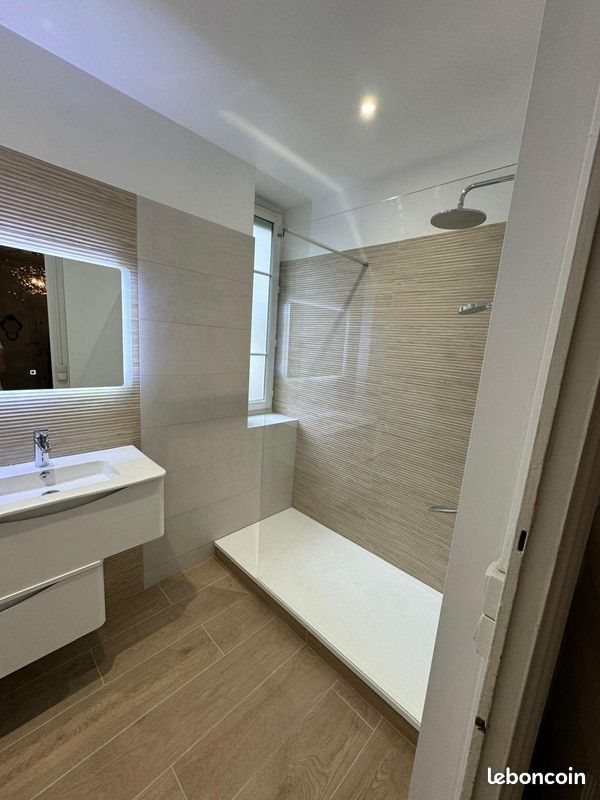 Appartement à louer, 106m², Saint-Etienne