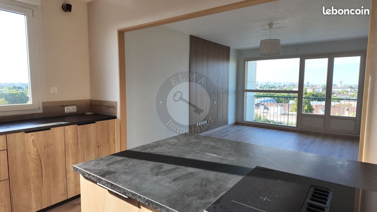 Appartement à vendre, 67m², Poitiers