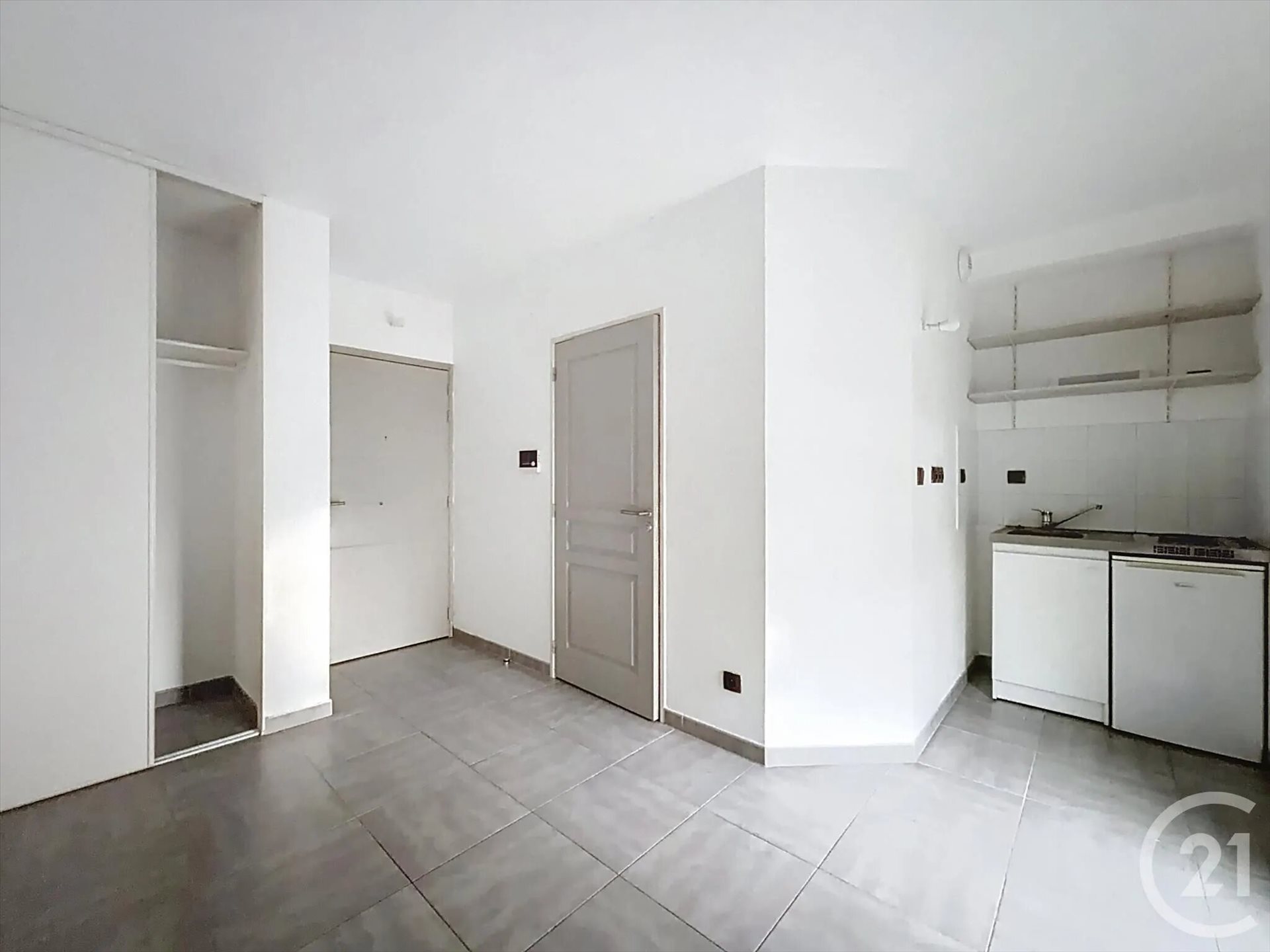 Appartement à louer, 18m², Troyes