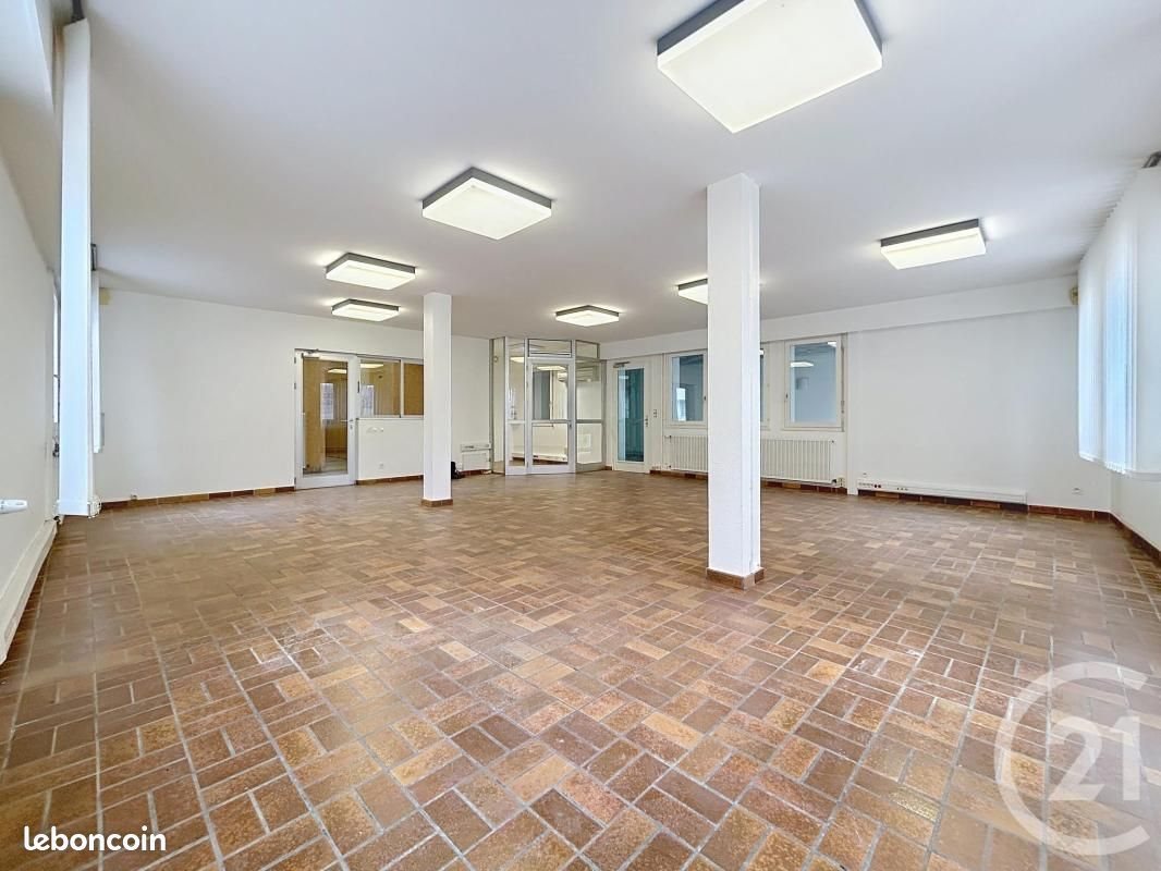 Maison à louer, 678m², Troyes