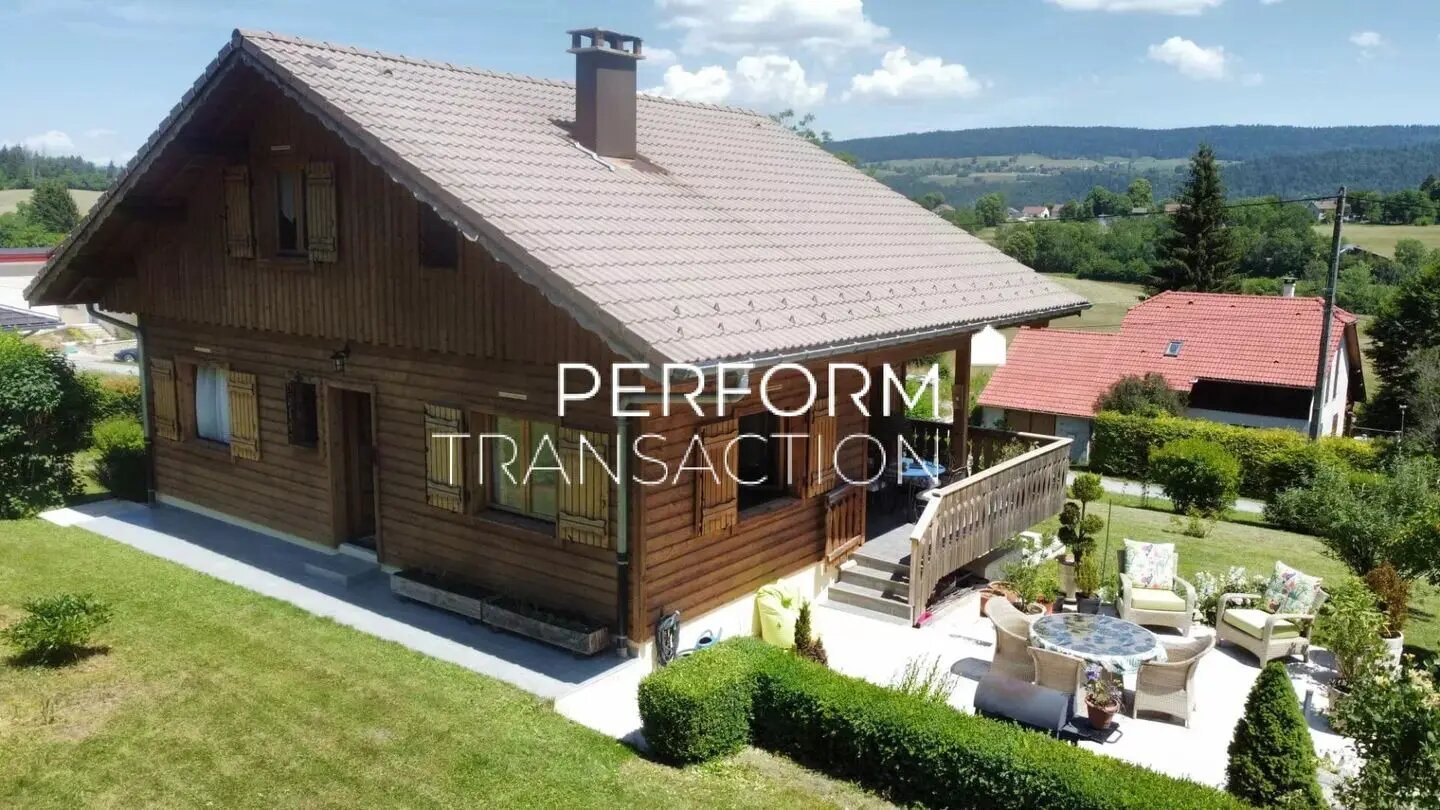 Maison à vendre, 115m², Echallon