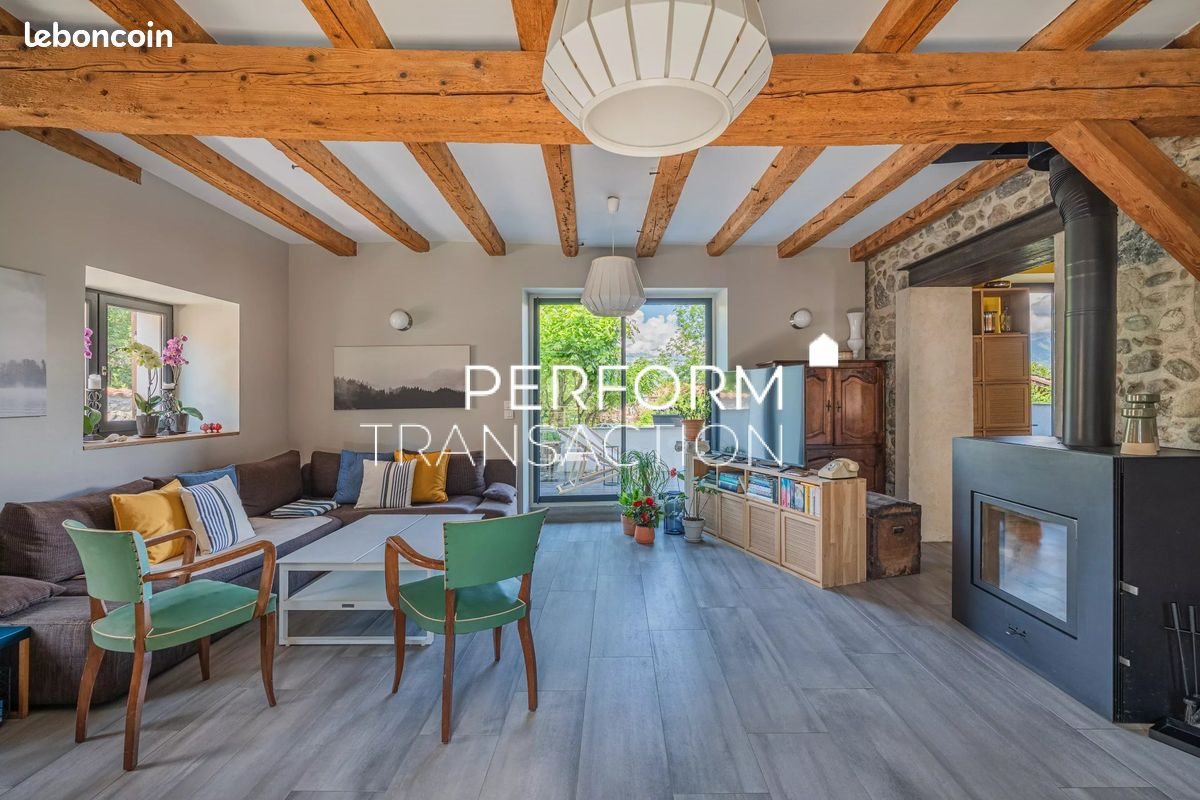 Maison à vendre, 170m², Bresson