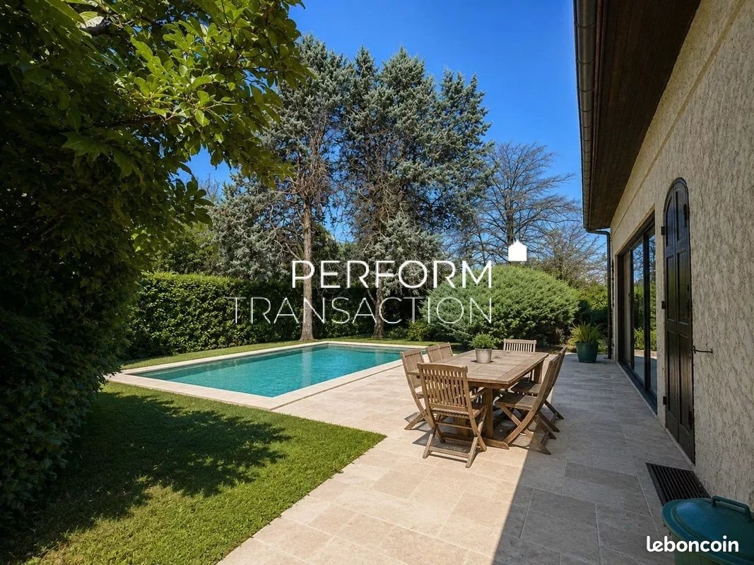 Maison à vendre, 398m², Bresson