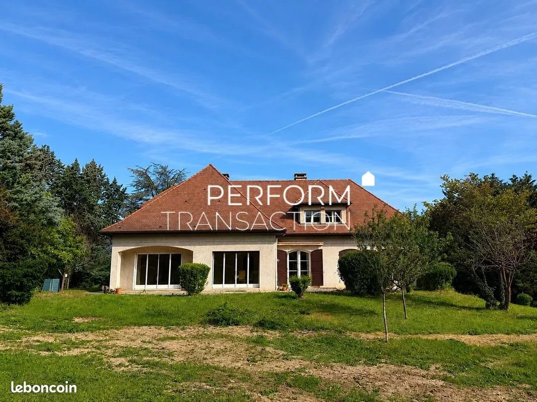 Maison à vendre, 398m², Bresson