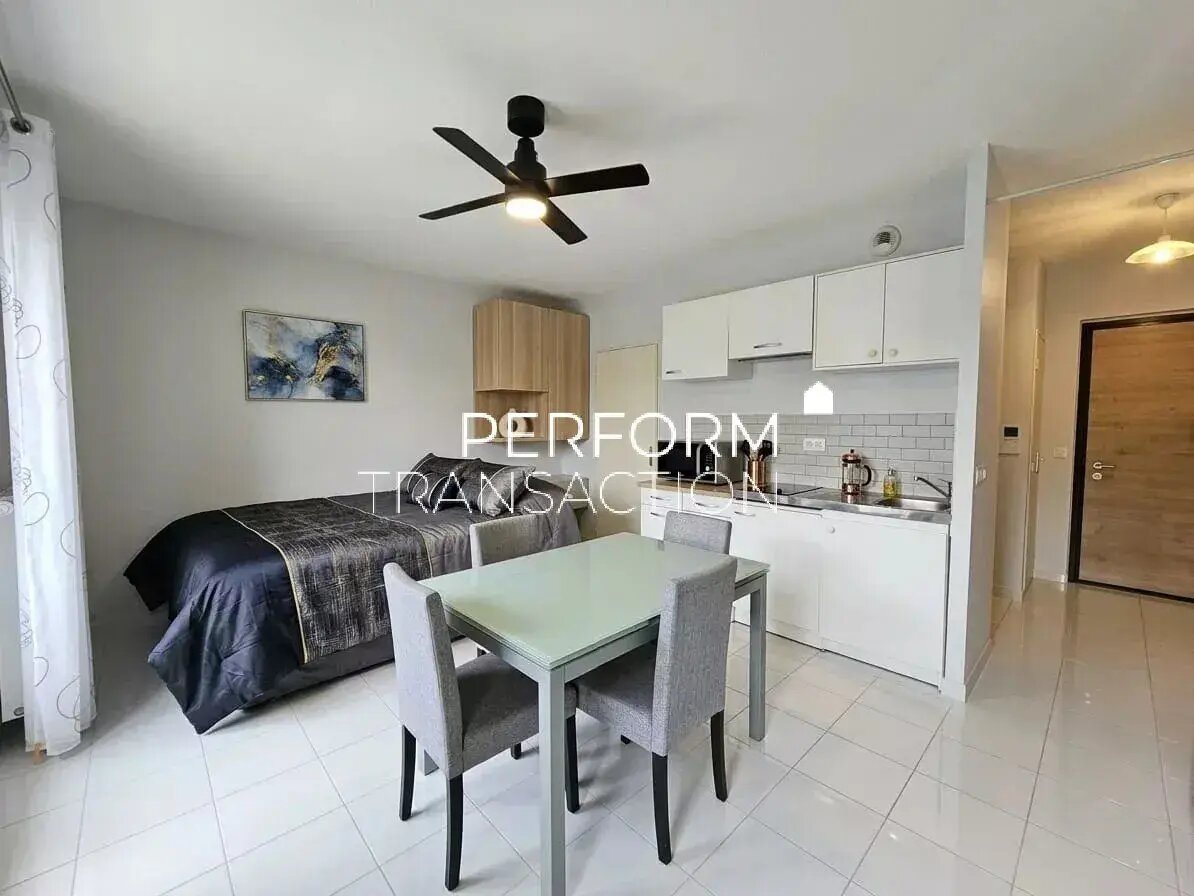 Appartement à vendre, 30m², Décines-Charpieu