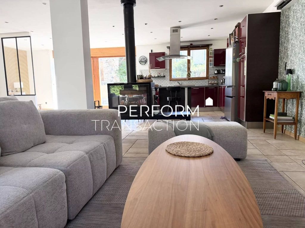 Maison à vendre, 274m², Saint-Martin-d'Uriage