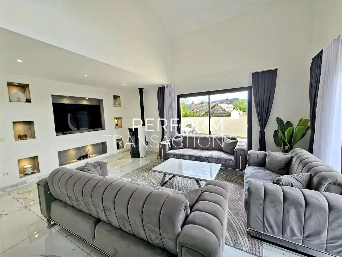 Maison à vendre, 160m², Oyonnax