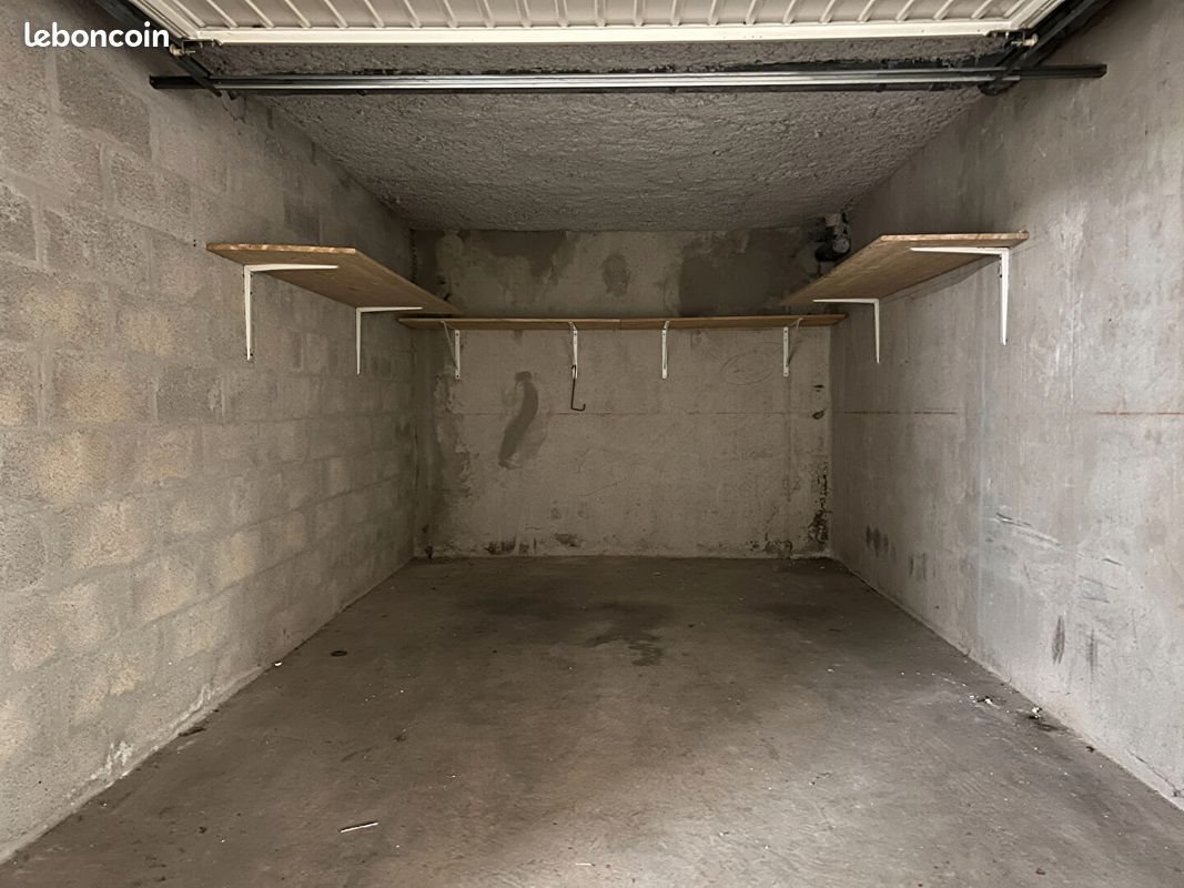 Appartement à vendre, 38m², Saint-Maximin-la-Sainte-Baume