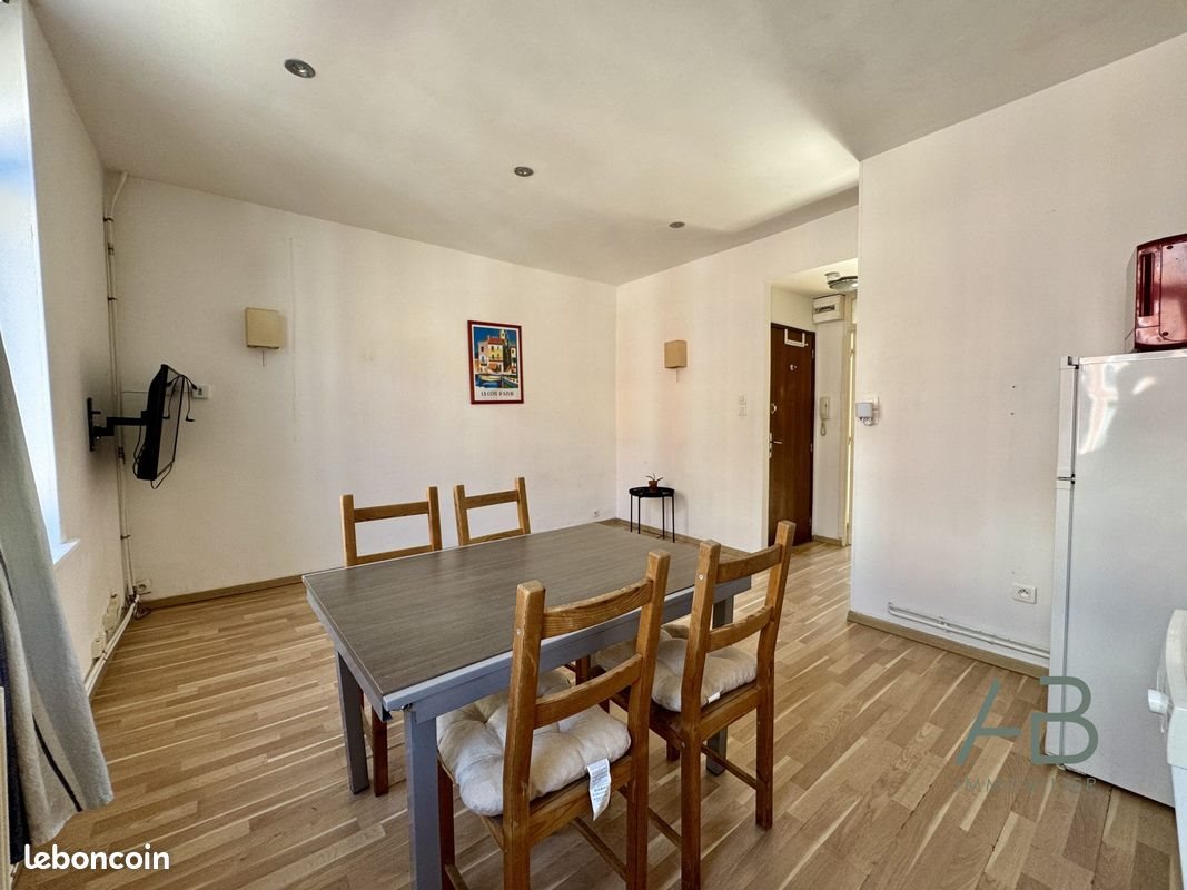 Appartement à vendre, 33m², Lille