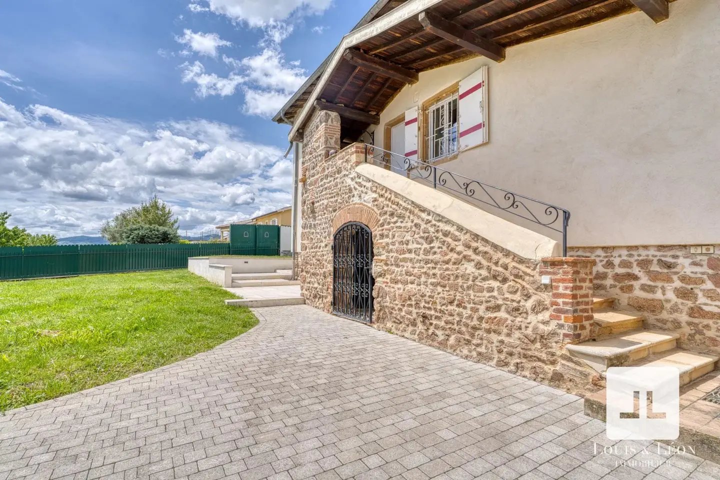 Maison à vendre, 352m², Saint-Etienne-la-Varenne